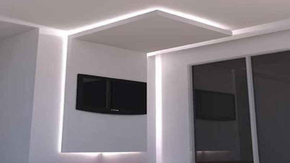 Montaje estructuras ligeras, iluminación, decoración de interiores